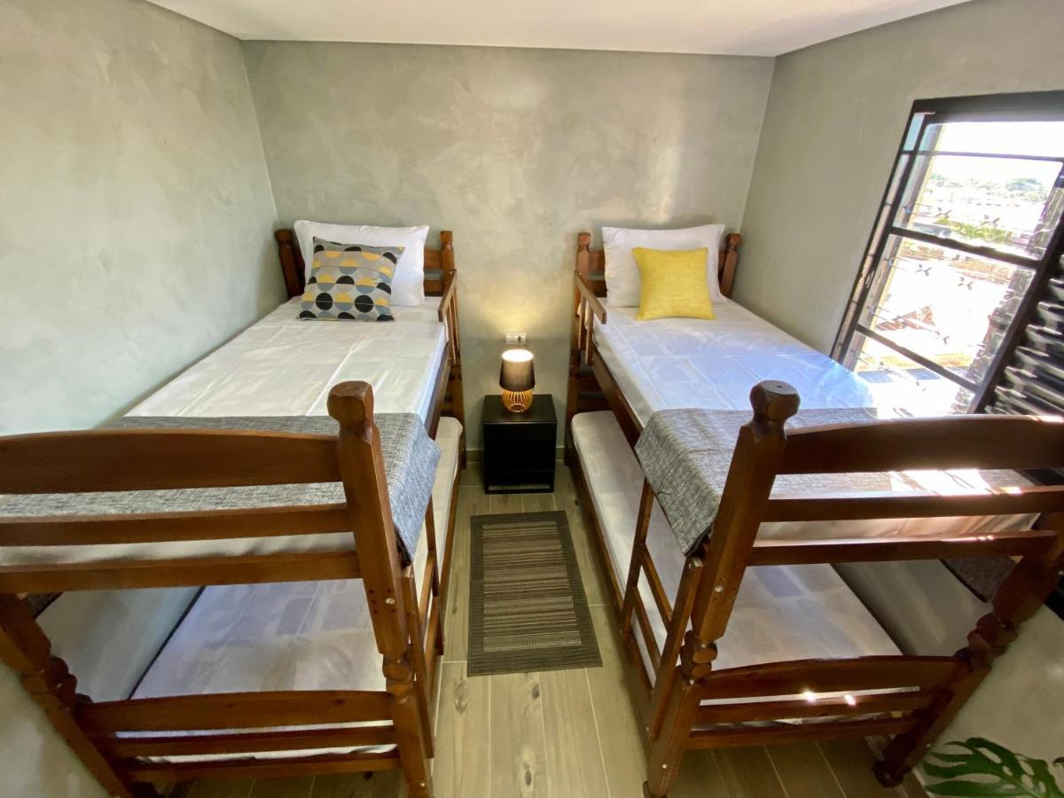 Cond/ Resid/ Cavallari/4Min Da Unimar Marilia Luaran gambar